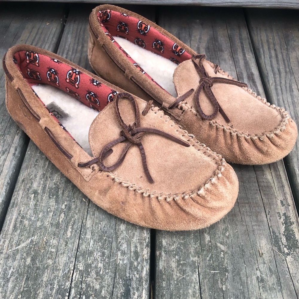 UGG Youth K Ryder Jungle Moccasin Sz 6